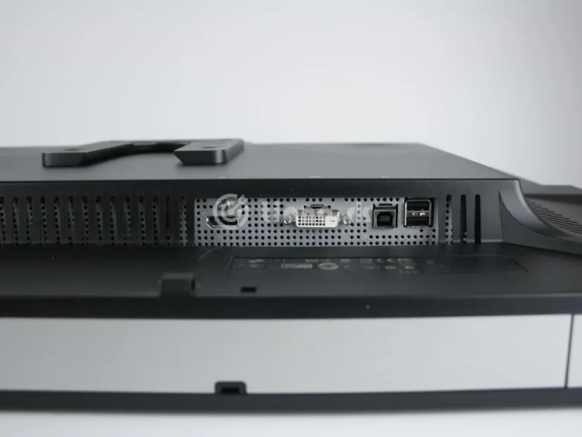 HP 30" R30w IPS 2560x1600