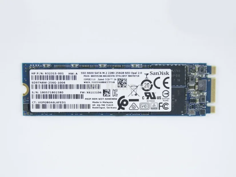 SanDisk 256GB M.2 SATA SSD disk